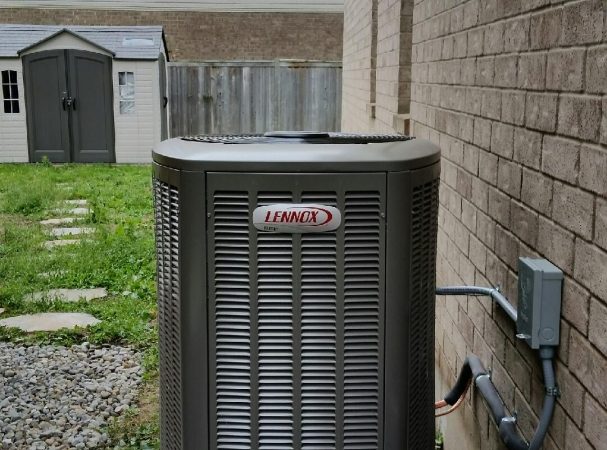 outdoor air conditioner from Lennox installed by AirZone