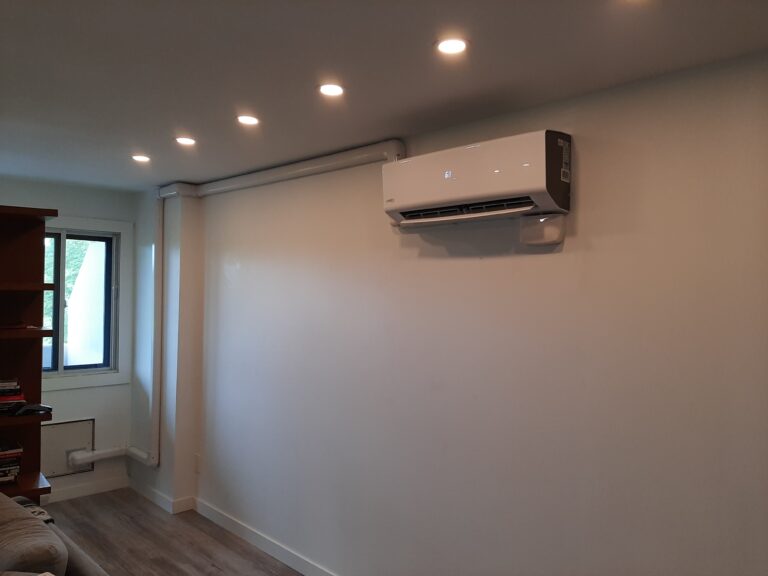 Wall-mounted ductless indoor unit installed by AirZone