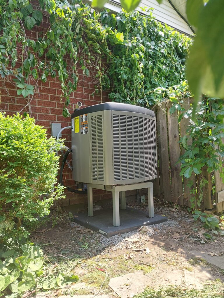 Lennox SL25XP1 installed in Ottawa by AirZone HVAC Services