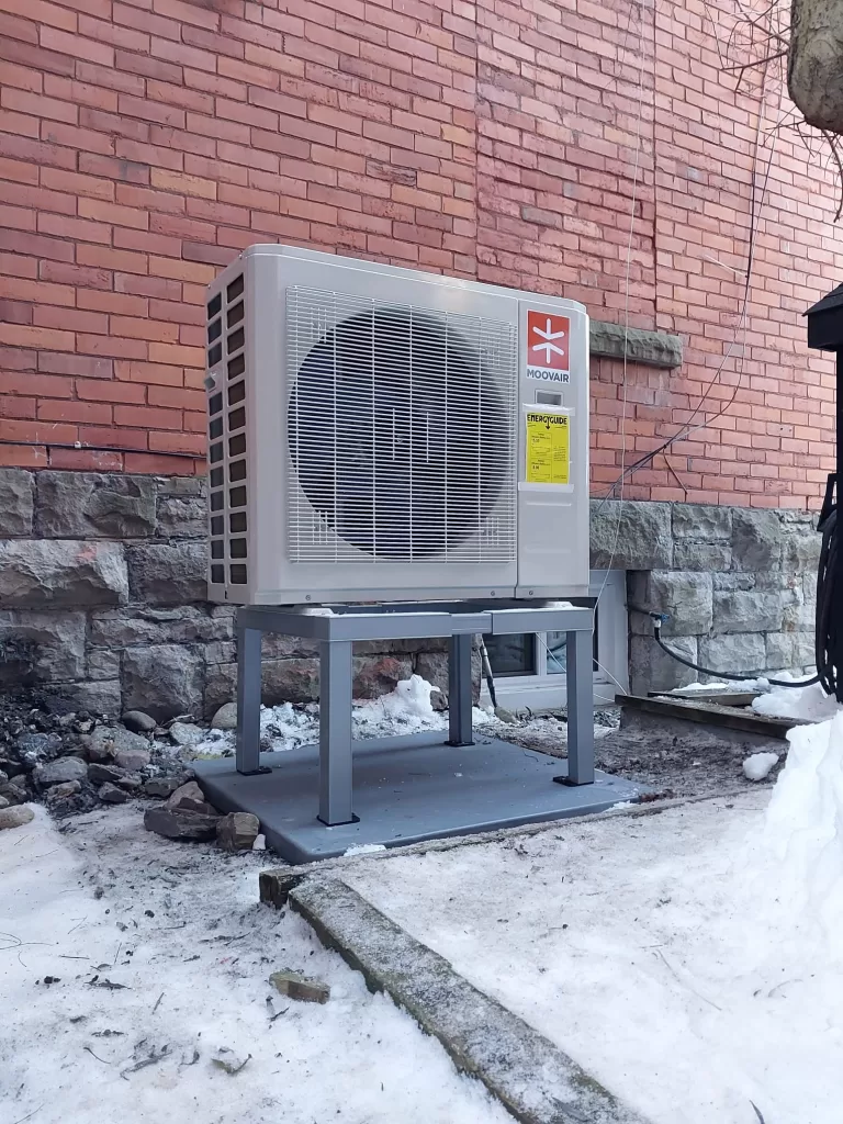 Moovair Heat Pump Installation in Ottawa by heating and cooling expert AirZone HVAC Services (January 2024).